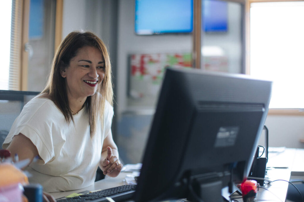 Photo de la secrétaire de l'entreprise de déménagement - Annecy Déménagements Gandossi & Fils